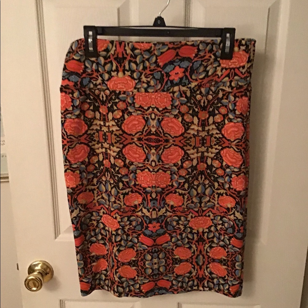 Lularoe Cassie